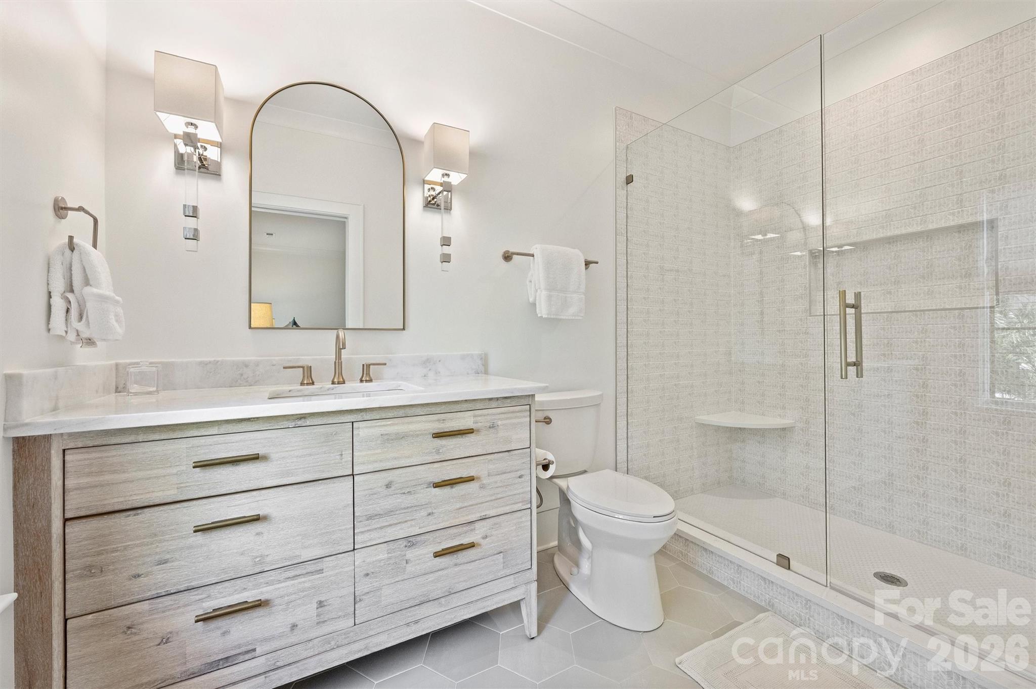 1931 Shoreham Drive Charlotte NC 28211