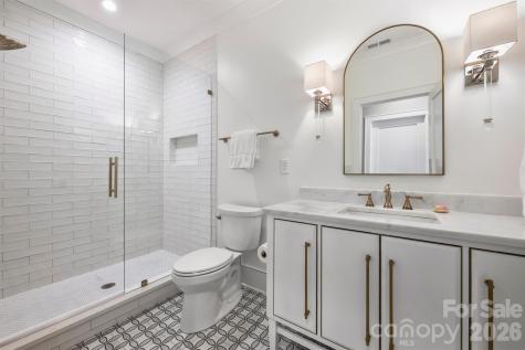 1931 Shoreham Drive Charlotte NC 28211
