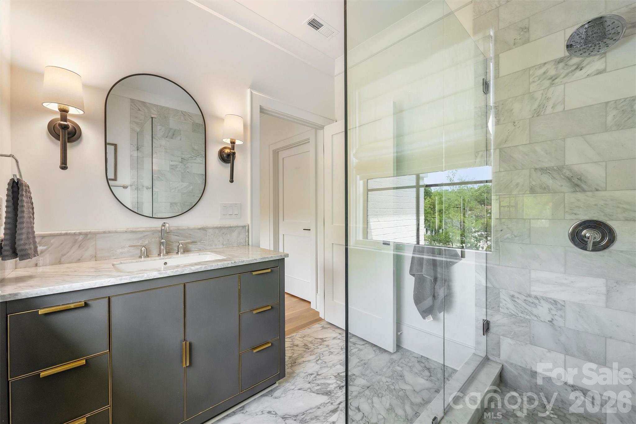 1931 Shoreham Drive Charlotte NC 28211