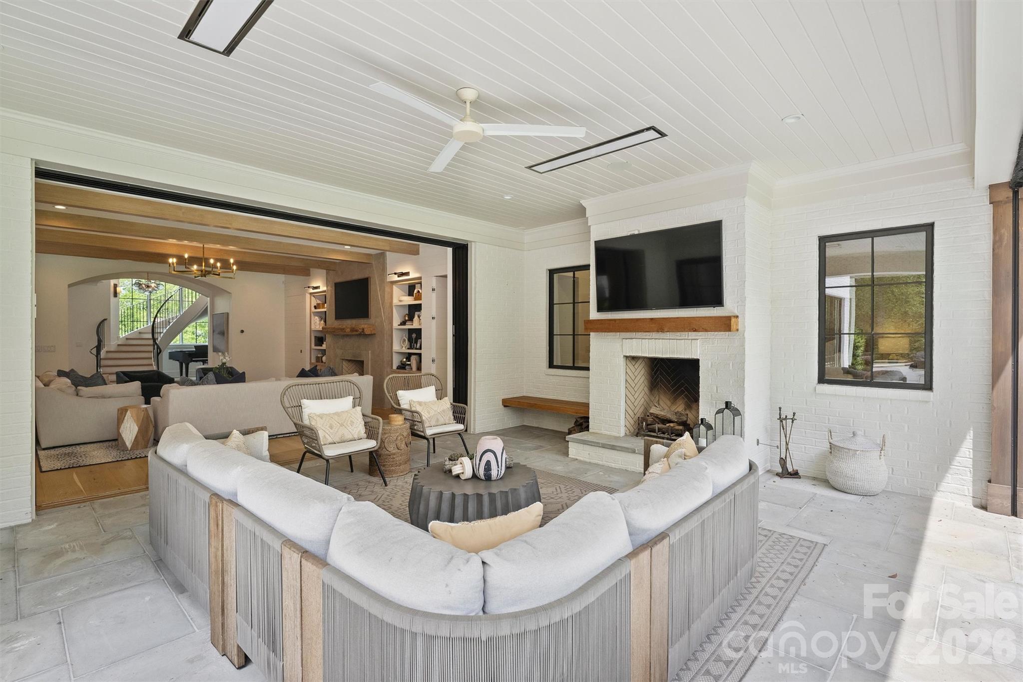 1931 Shoreham Drive Charlotte NC 28211