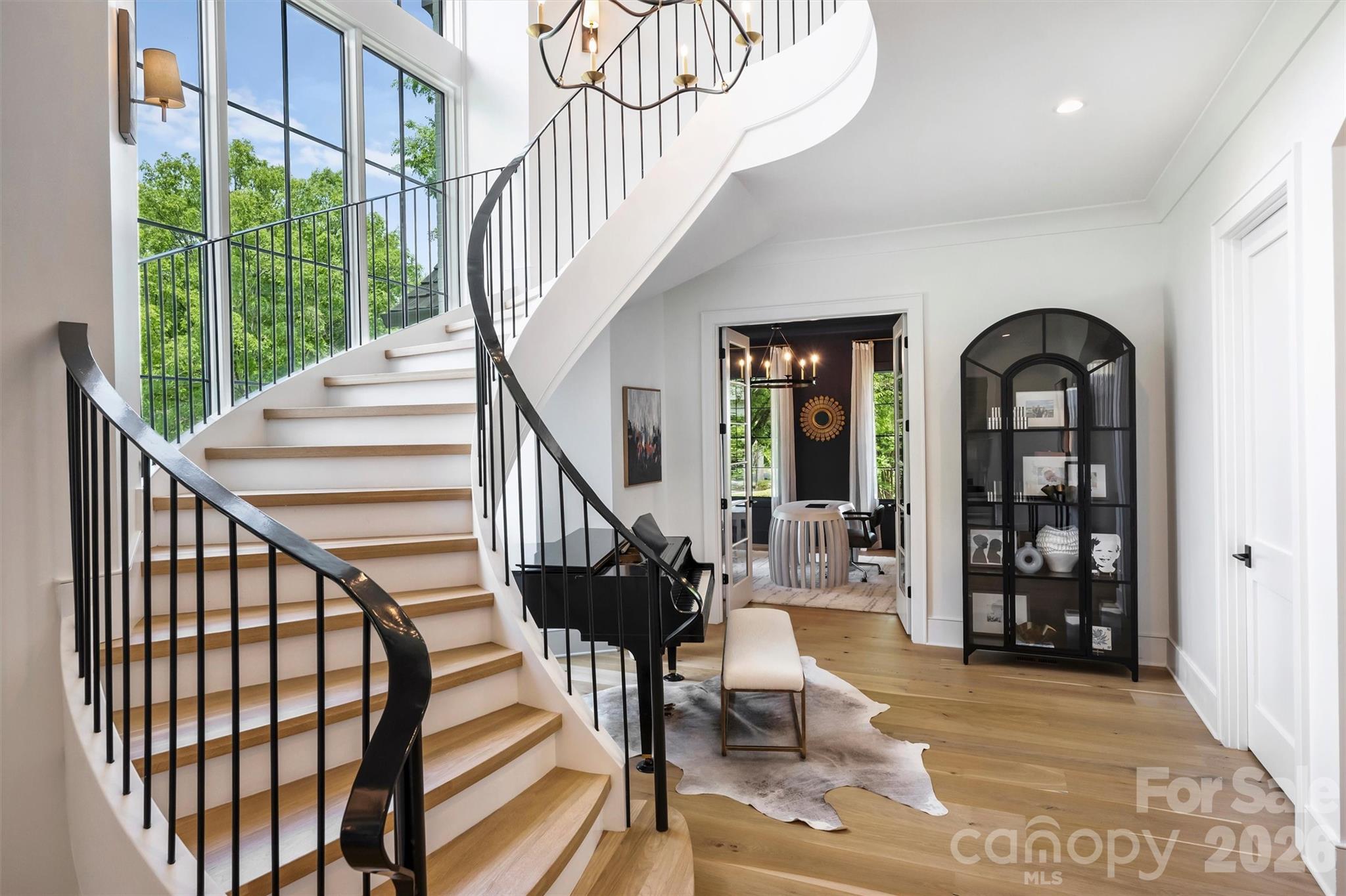 1931 Shoreham Drive Charlotte NC 28211