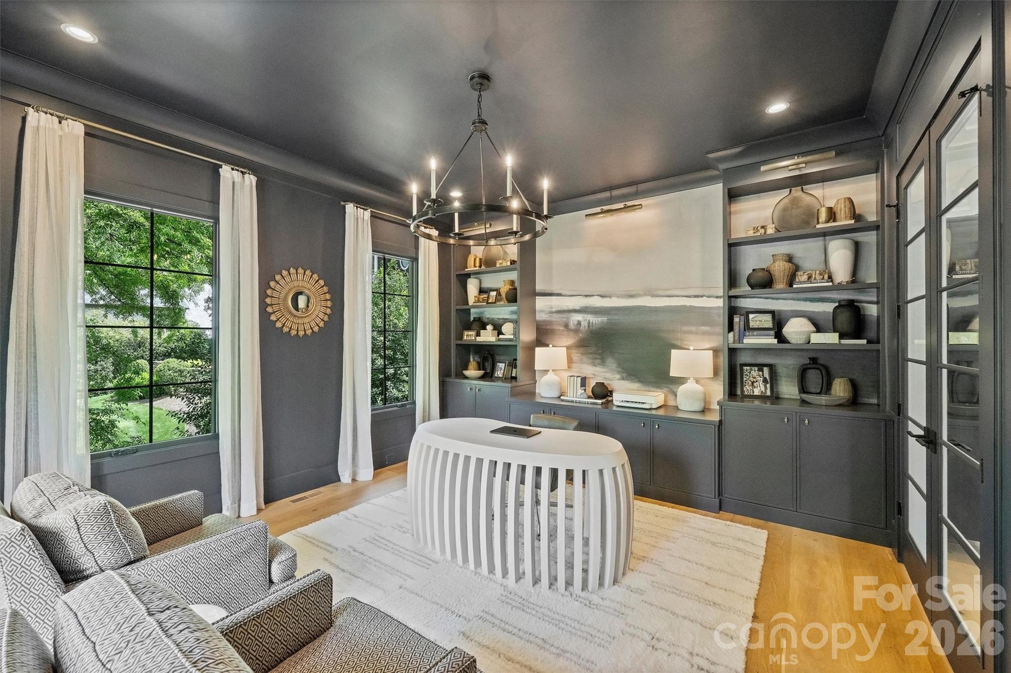 1931 Shoreham Drive Charlotte NC 28211
