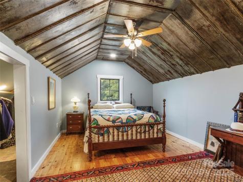 407 Terrell Drive Bakersville NC 28705