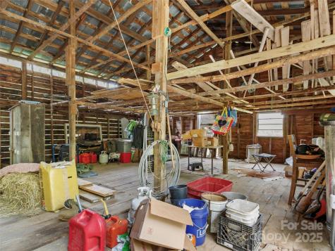 407 Terrell Drive Bakersville NC 28705