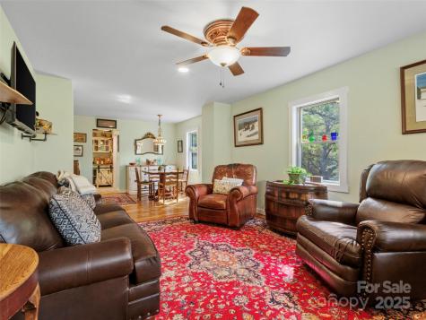 407 Terrell Drive Bakersville NC 28705