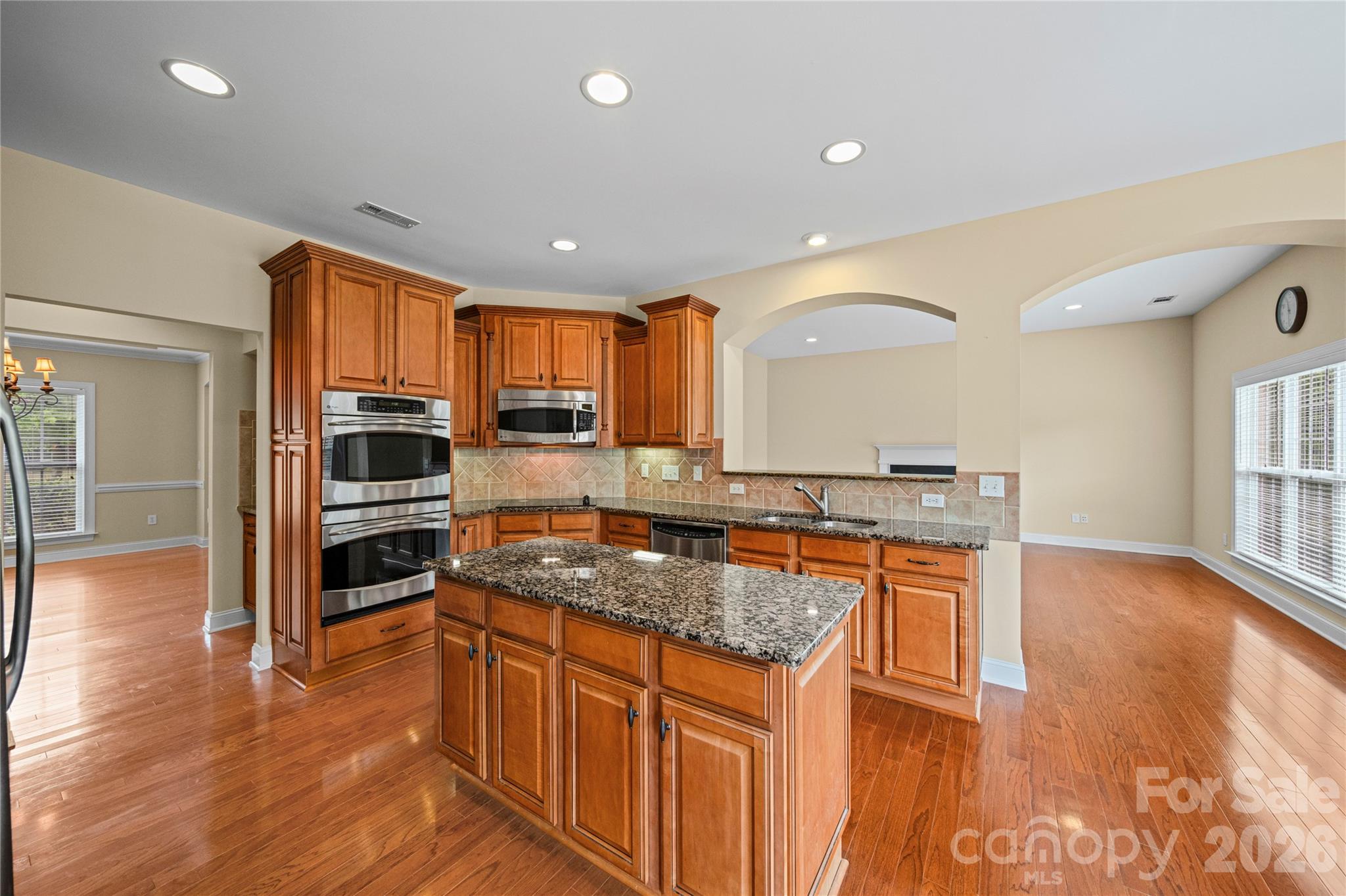 8734 Savannah Road Harrisburg NC 28075