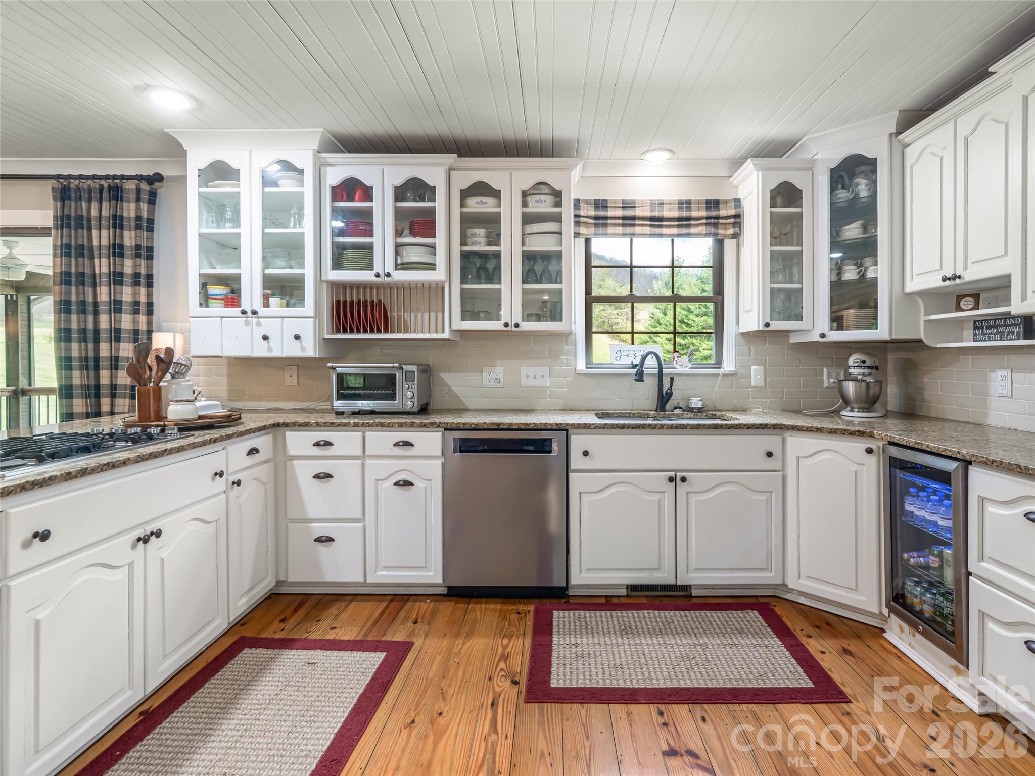 356 Curtis Creek Road Candler NC 28715