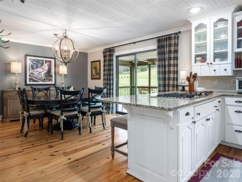 356 Curtis Creek Road Candler NC 28715