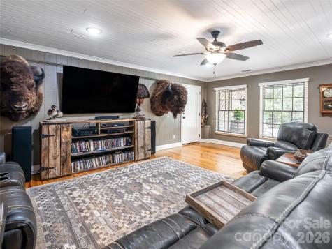356 Curtis Creek Road Candler NC 28715