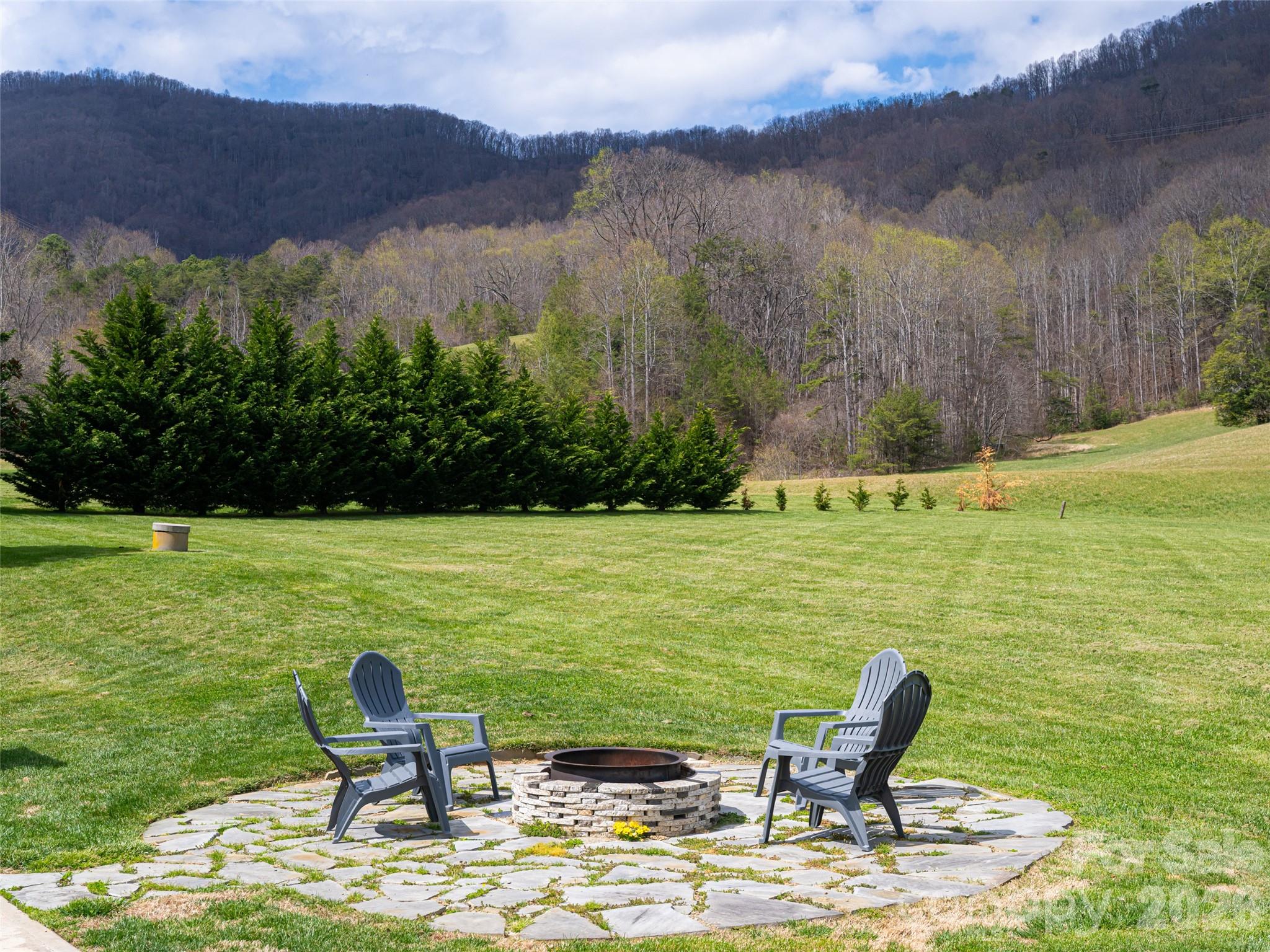 356 Curtis Creek Road Candler NC 28715