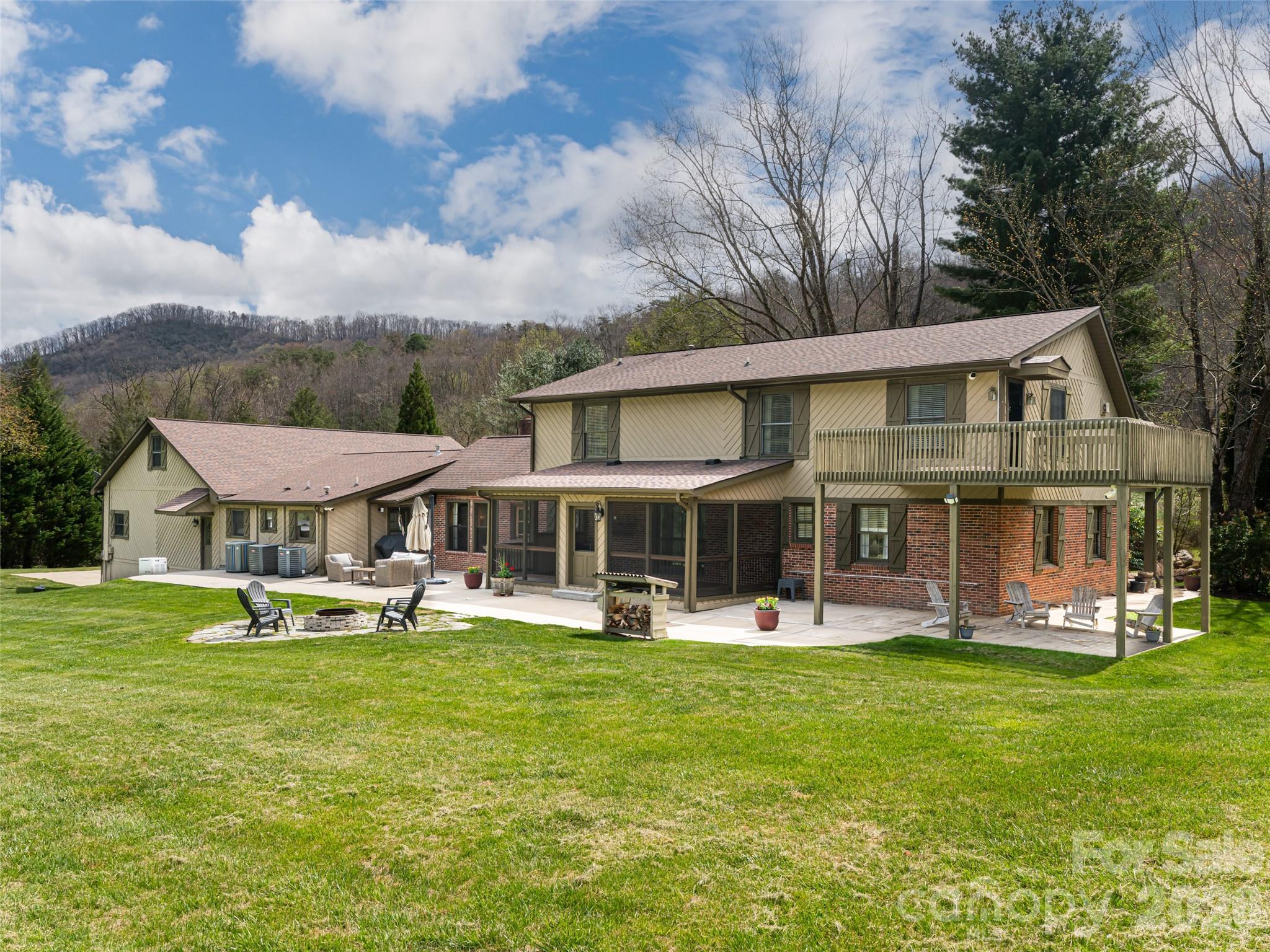 356 Curtis Creek Road Candler NC 28715