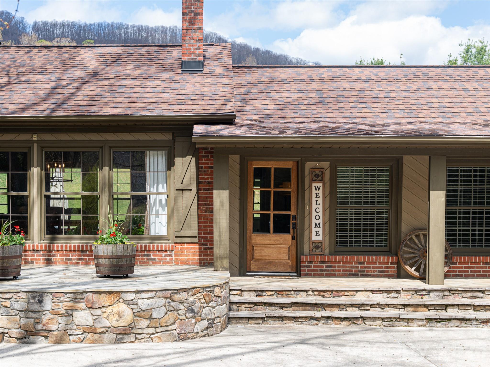356 Curtis Creek Road Candler NC 28715