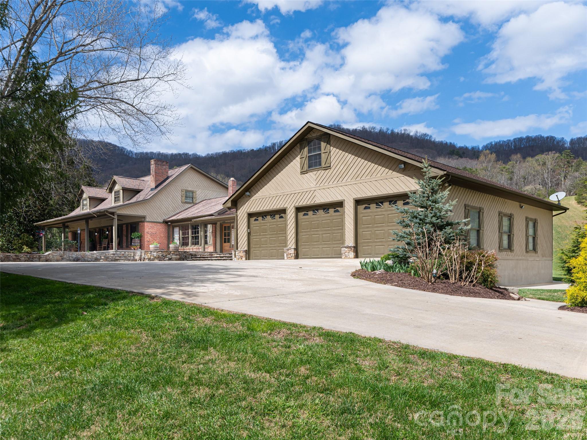 356 Curtis Creek Road Candler NC 28715