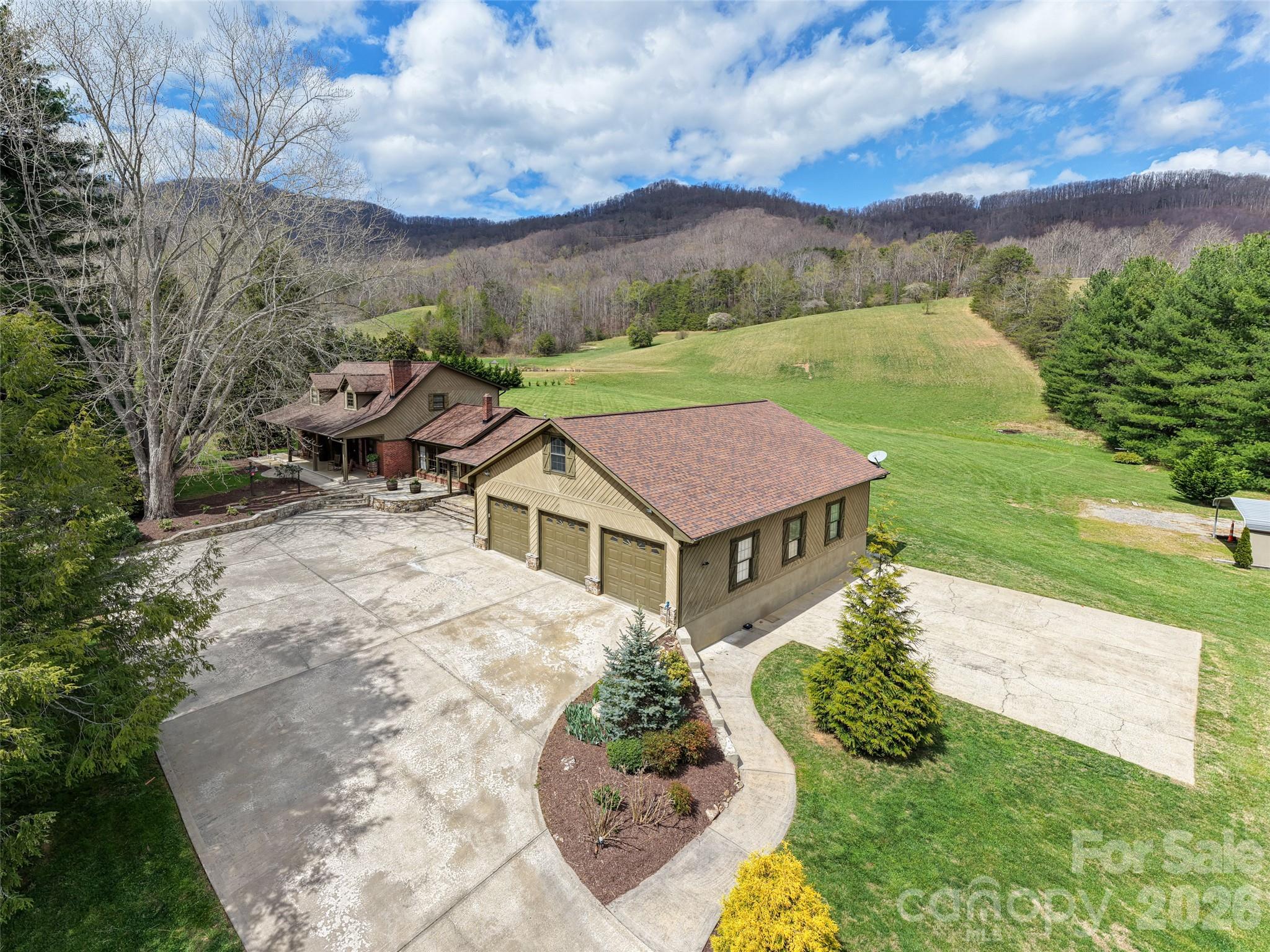 356 Curtis Creek Road Candler NC 28715