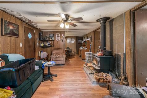 25 Coal Creek Lane Weaverville NC 28787