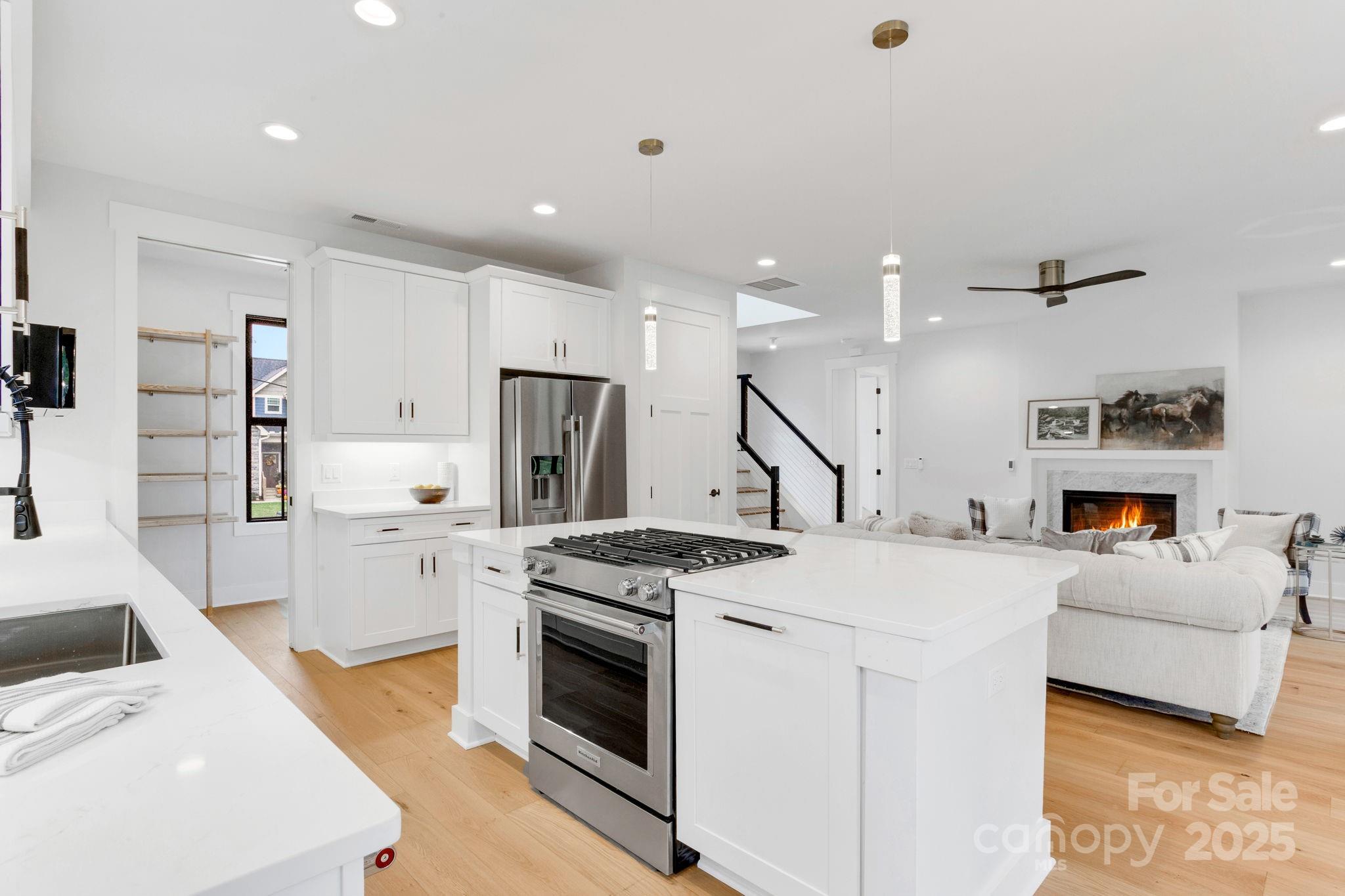 25 Reta Road Fairview NC 28730