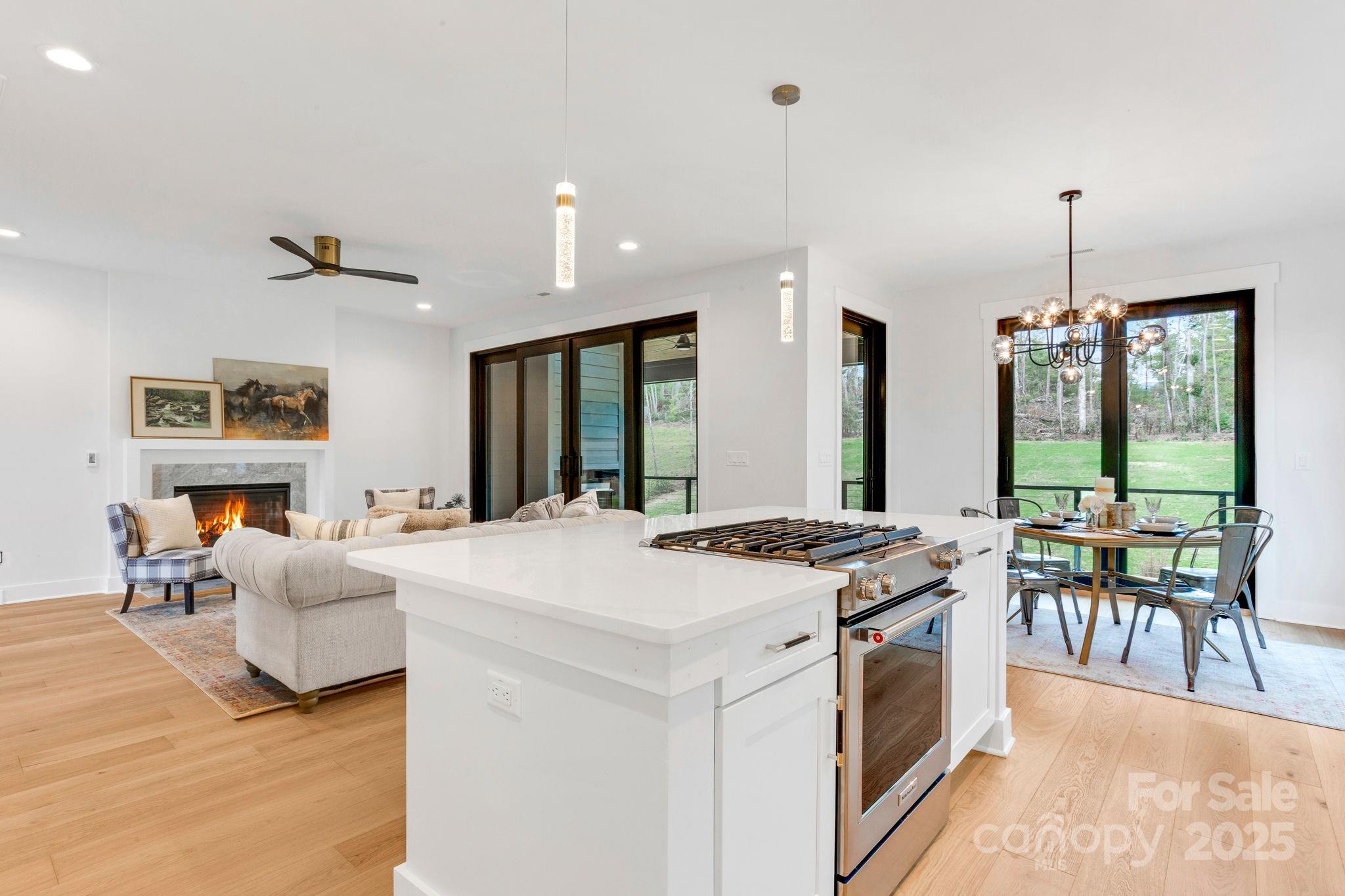 25 Reta Road Fairview NC 28730