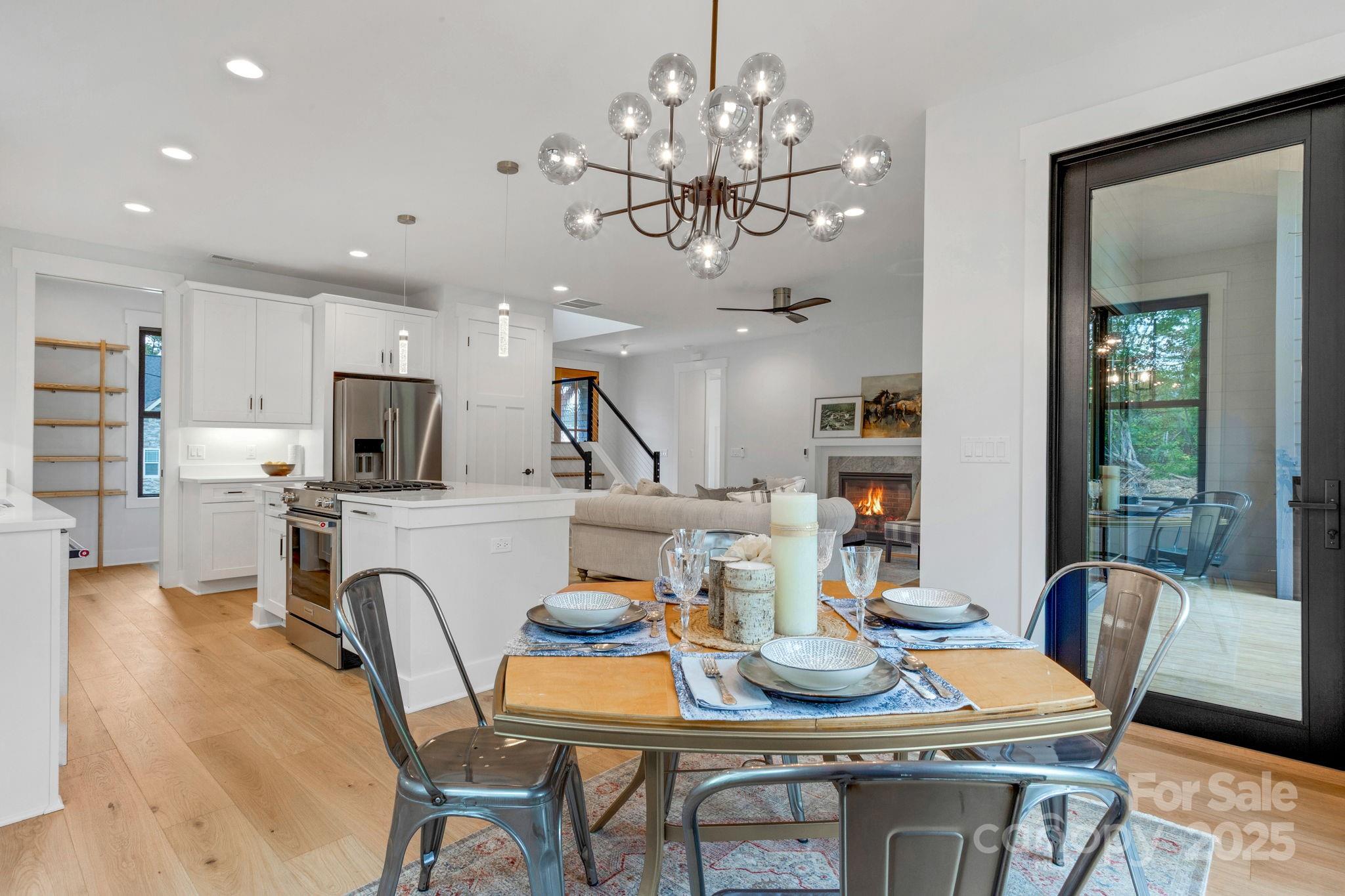 25 Reta Road Fairview NC 28730