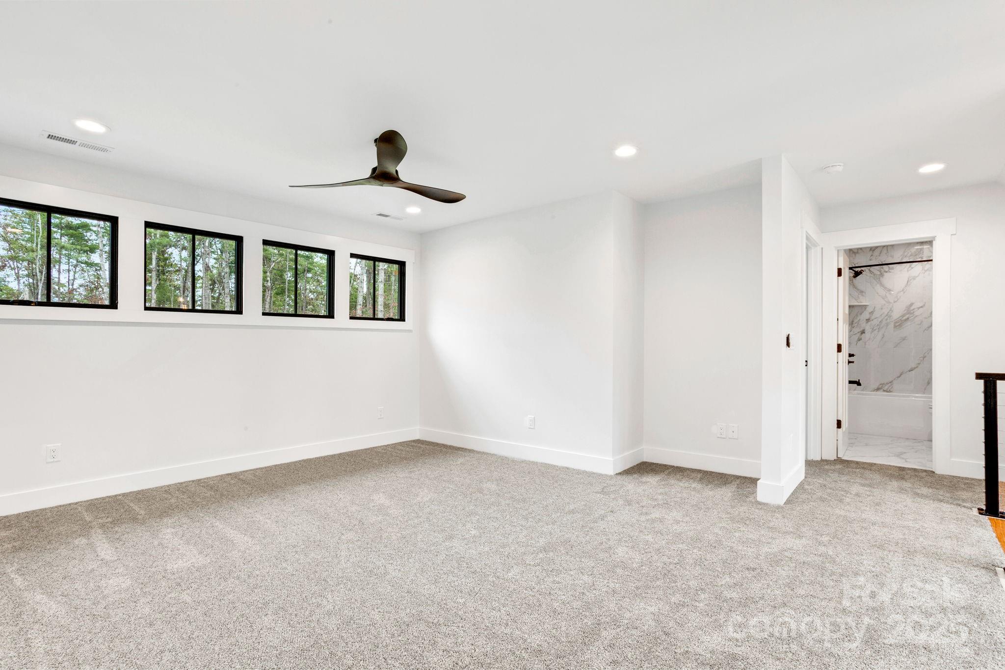 25 Reta Road Fairview NC 28730