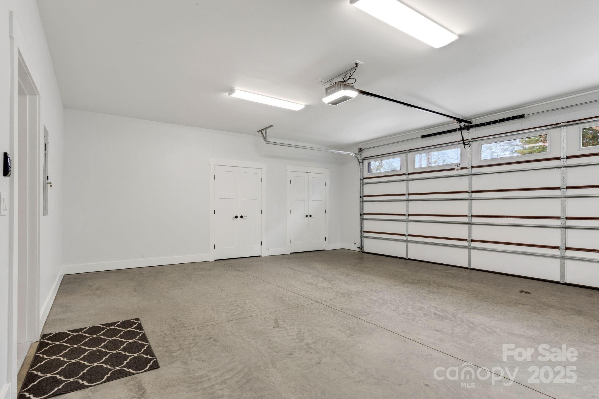 25 Reta Road Fairview NC 28730