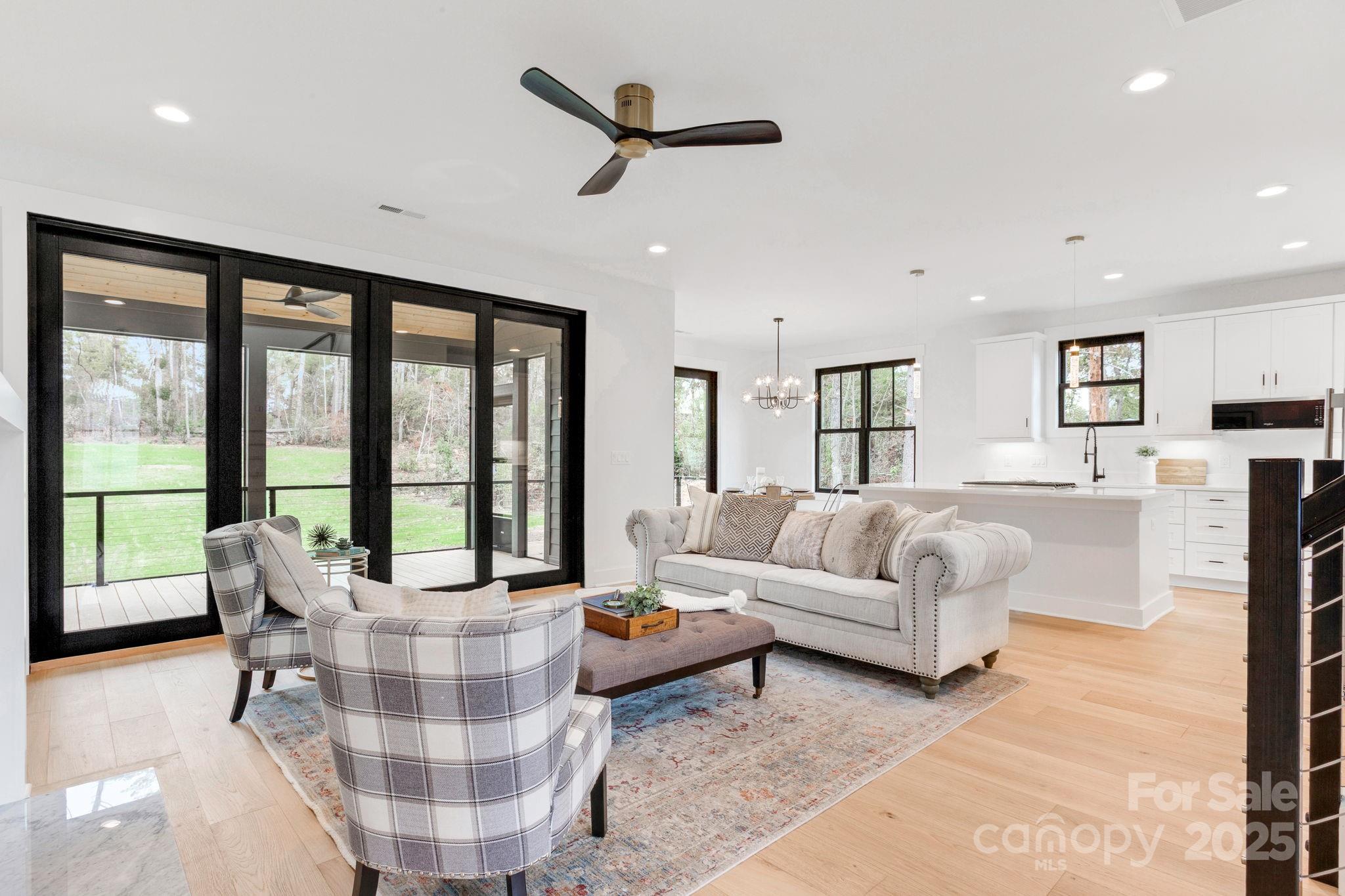 25 Reta Road Fairview NC 28730