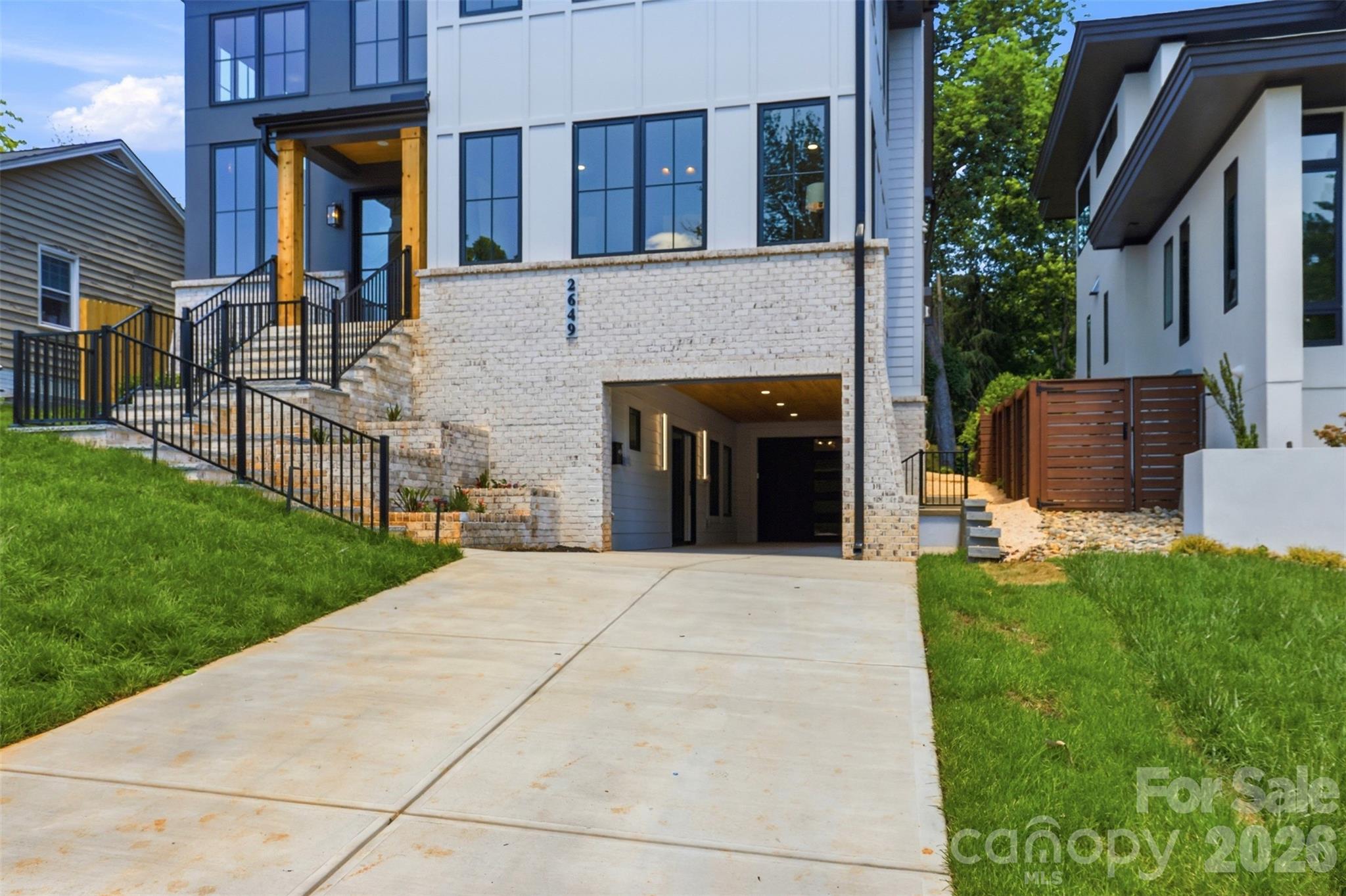 2649 Laburnum Avenue Charlotte NC 28205