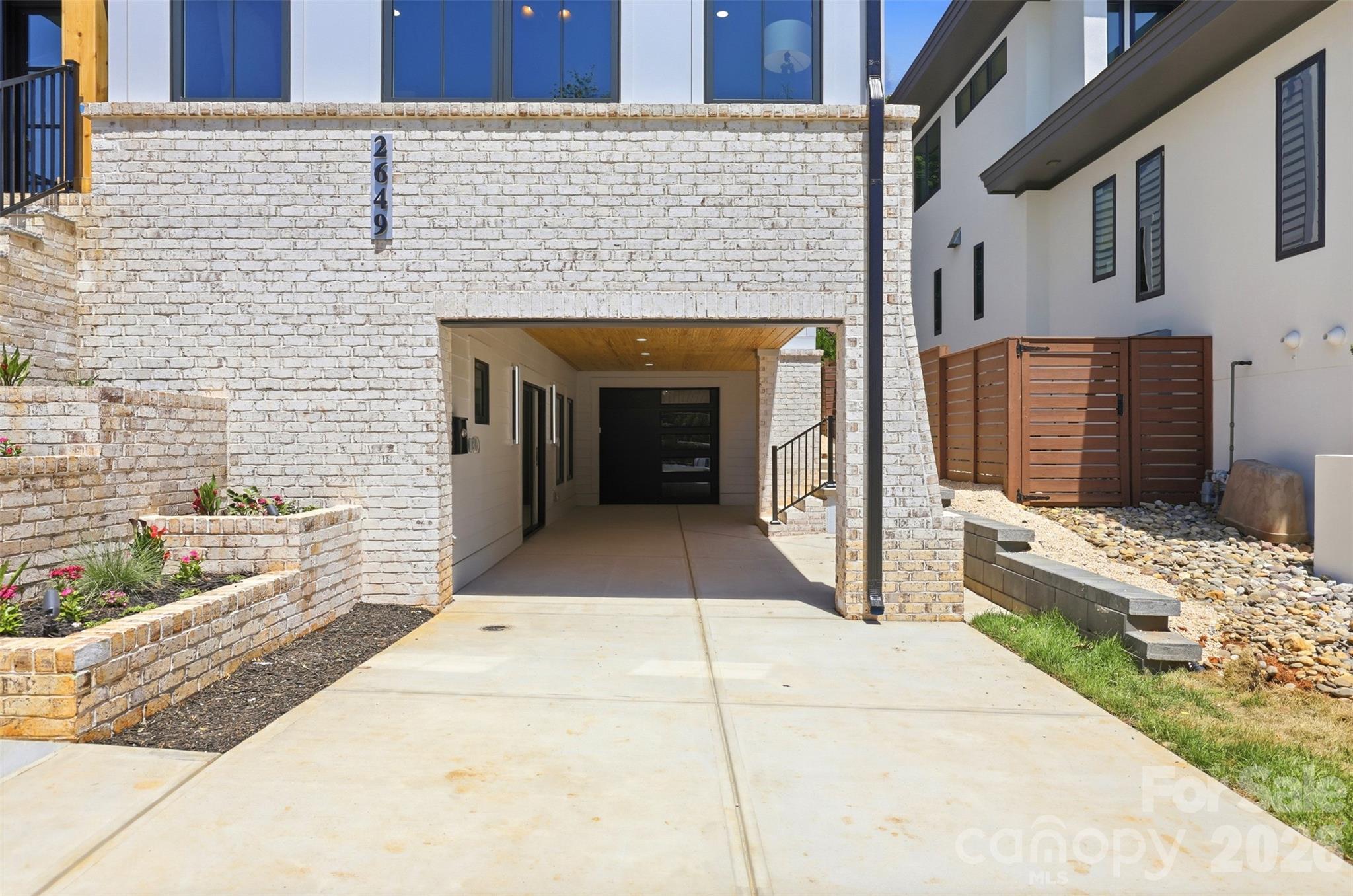 2649 Laburnum Avenue Charlotte NC 28205