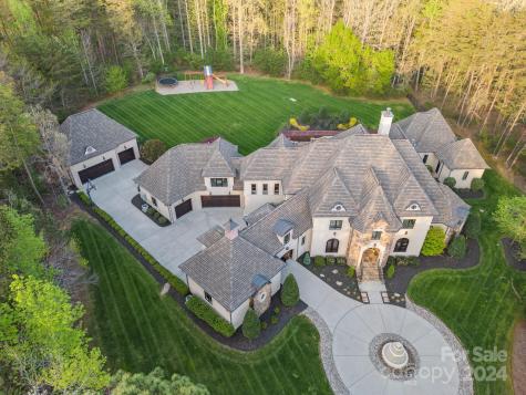 9044 Island Point Road Charlotte NC 28278
