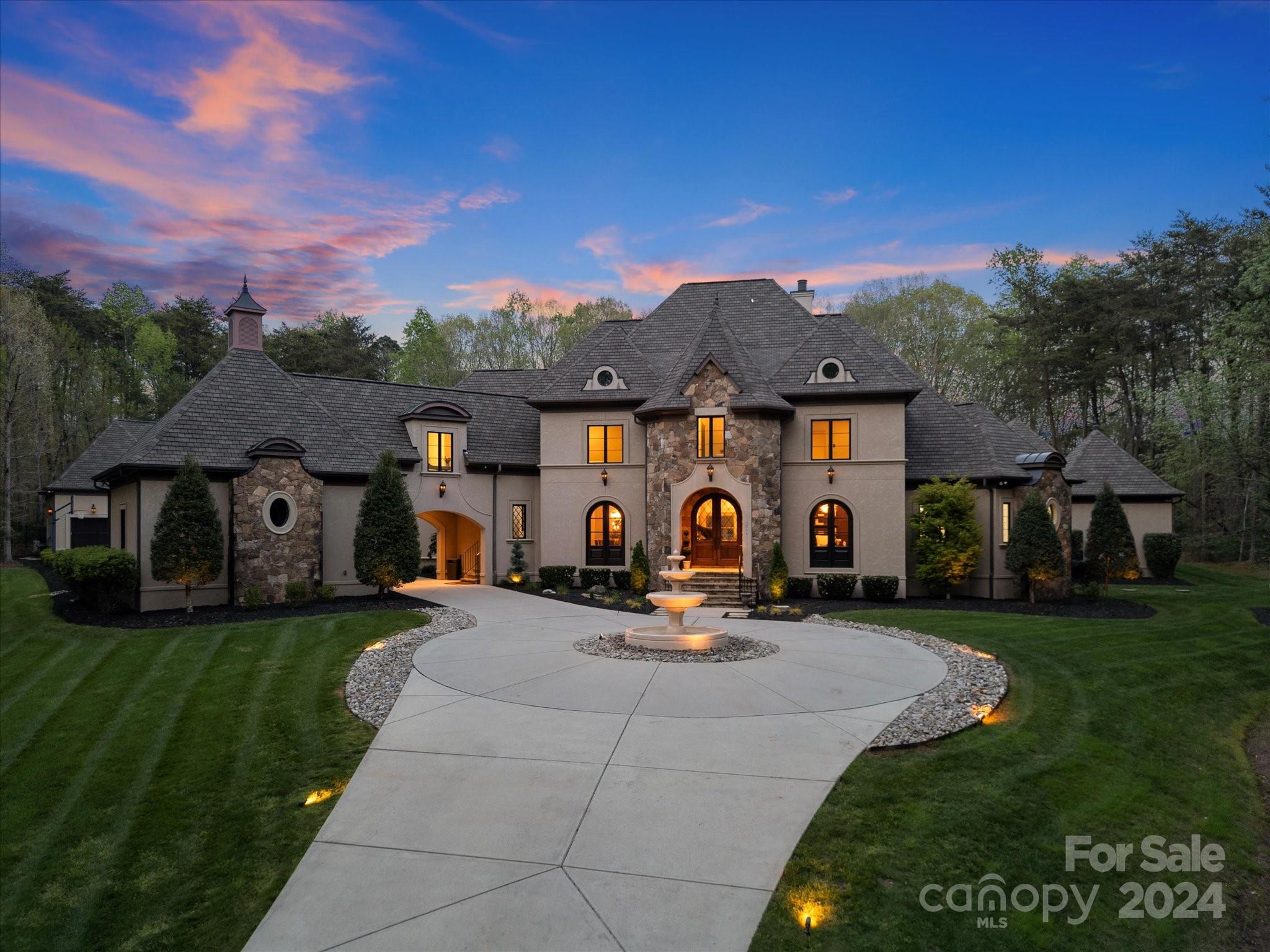 9044 Island Point Road Charlotte NC 28278