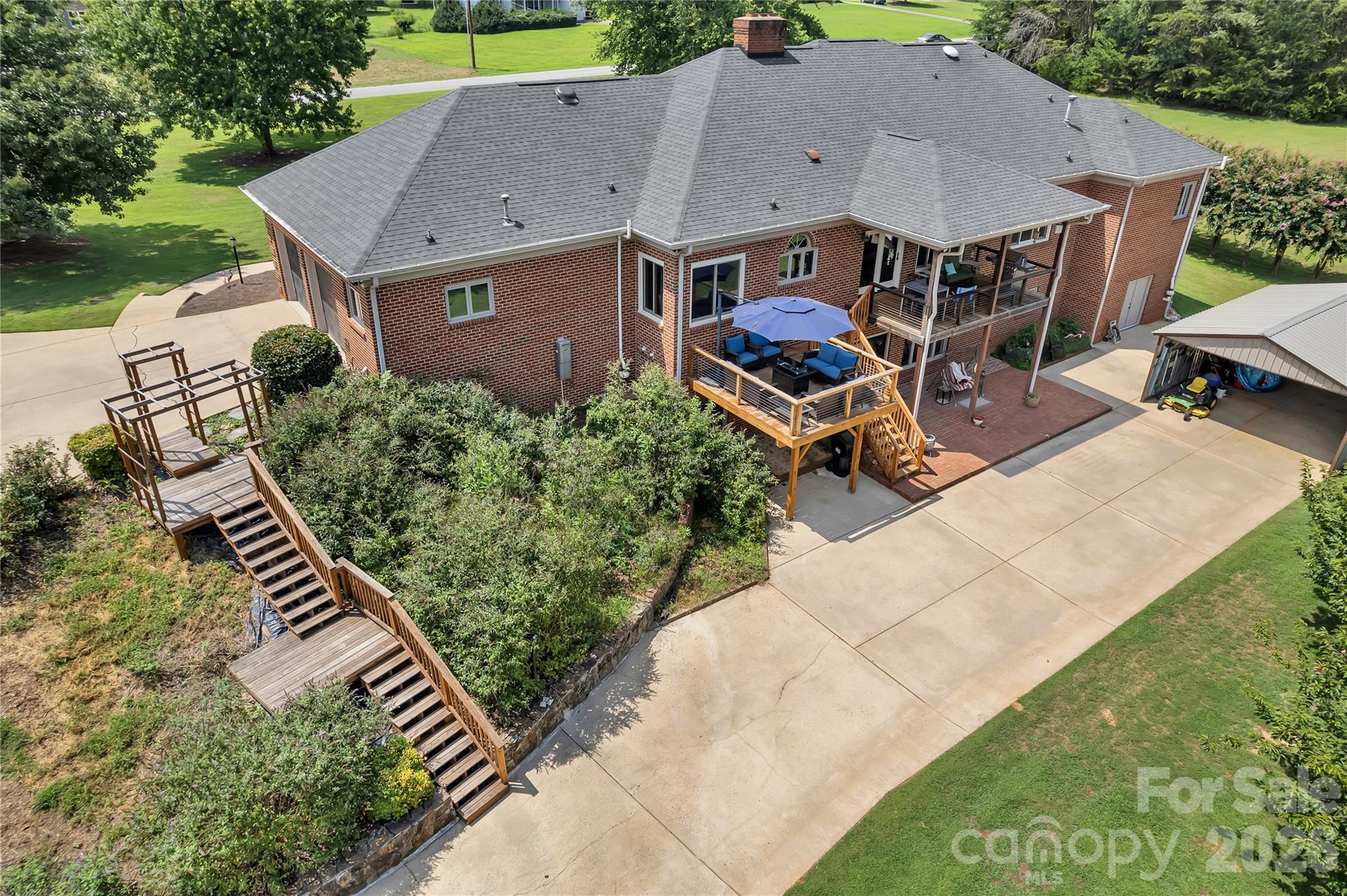 2207 Peninsula Avenue Shelby NC 28150