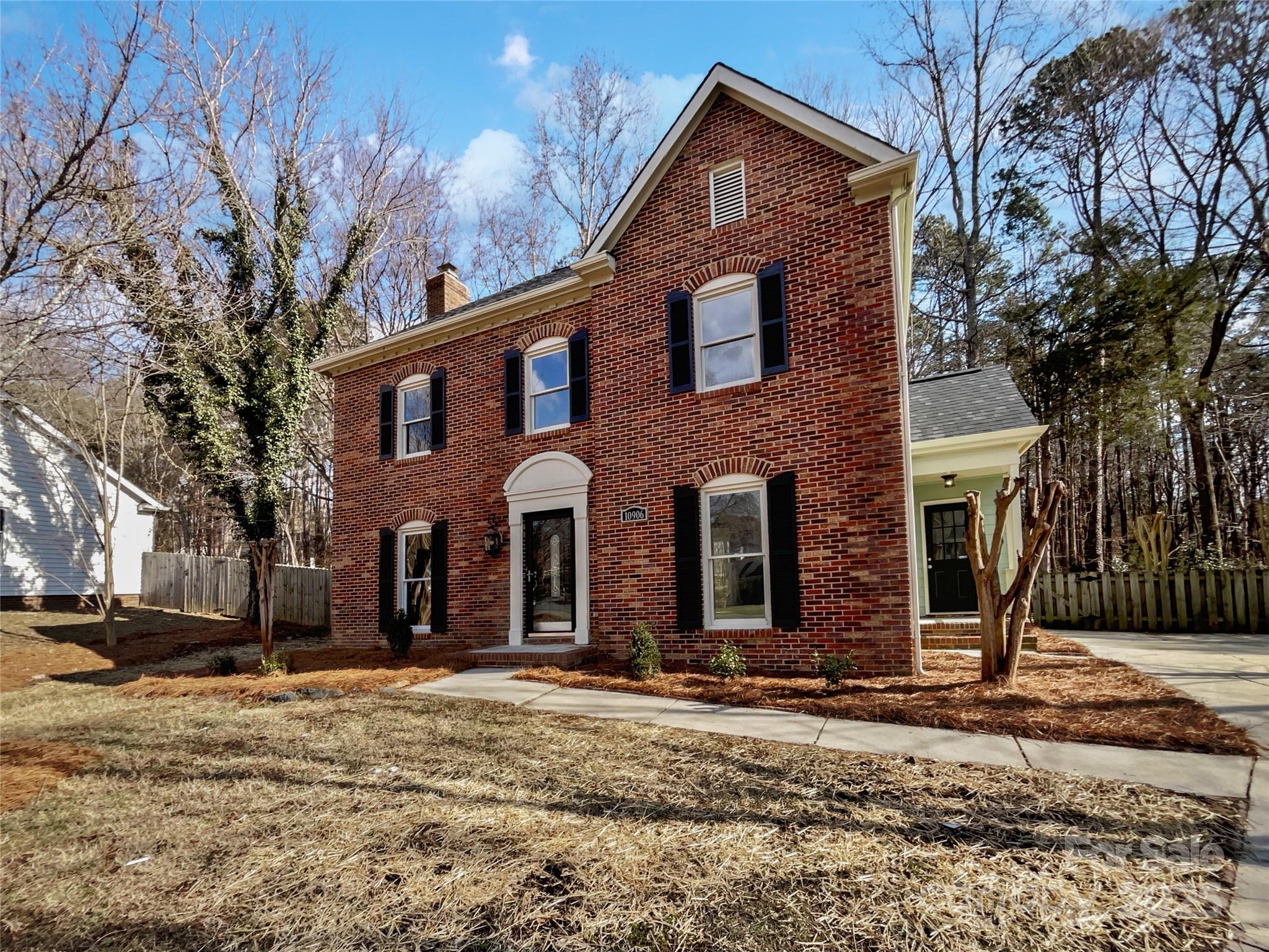 10906 Falls Branch Lane Charlotte NC 28214