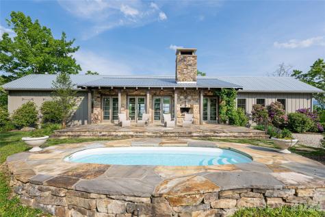 532 Tsali Crossing N Bryson City NC 28713