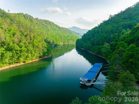 532 Tsali Crossing N Bryson City NC 28713