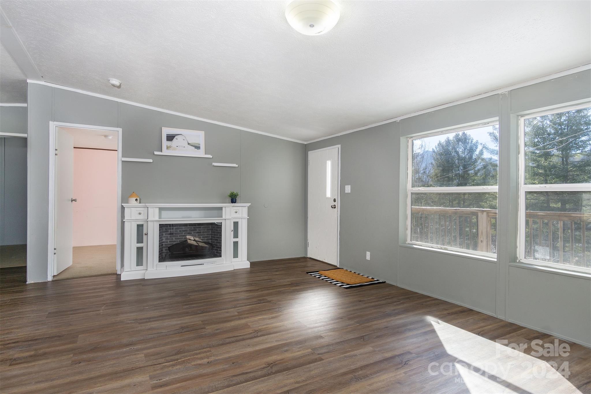 68 Charlie Mac Drive Burnsville NC 28714