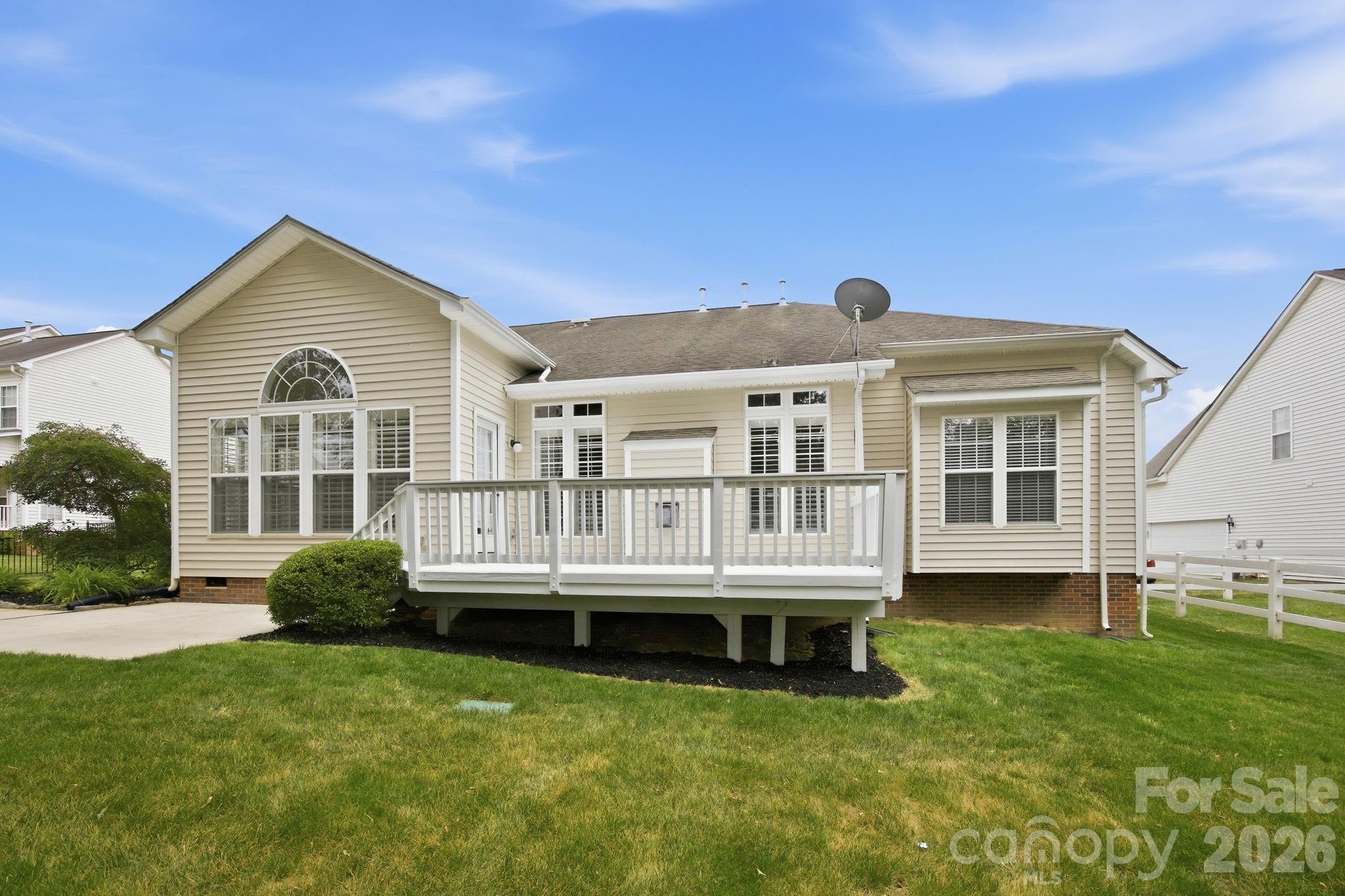 1113 Butterburr Drive Matthews NC 28104