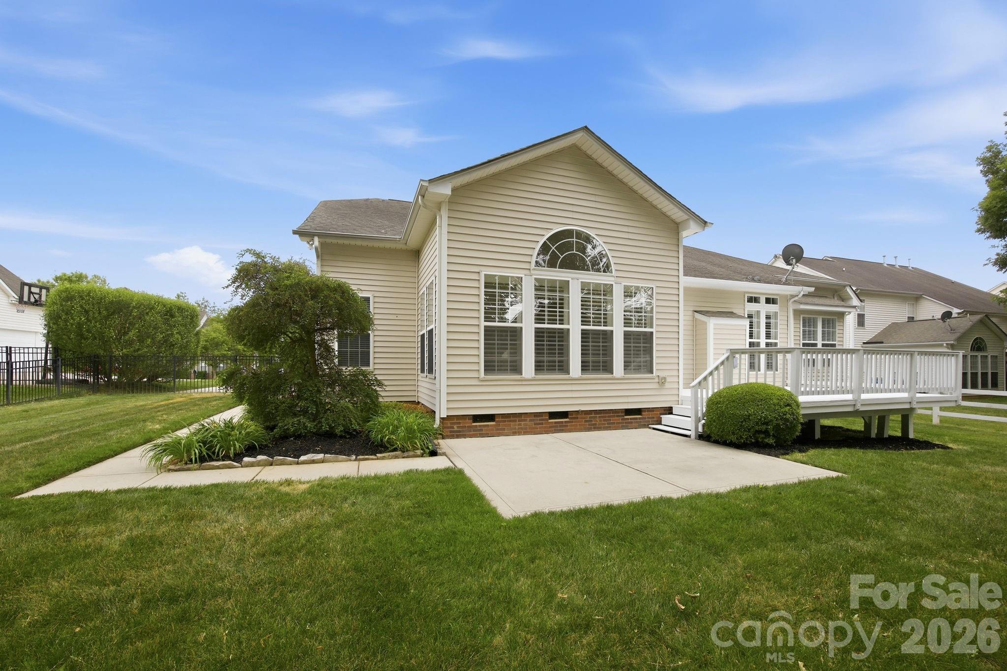 1113 Butterburr Drive Matthews NC 28104