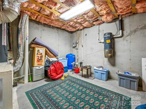 1341 Double Knob Drive Arden NC 28704