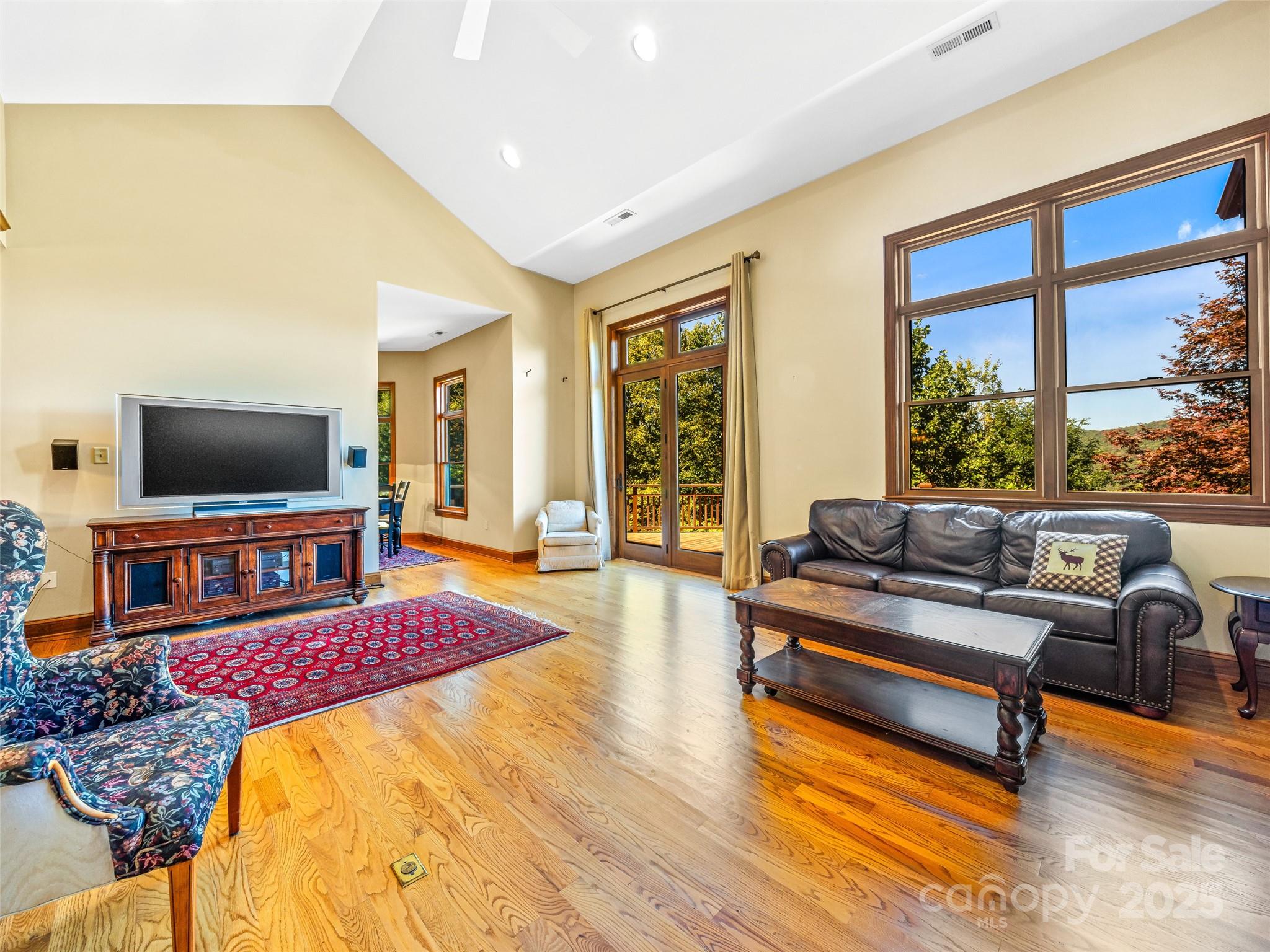 1341 Double Knob Drive Arden NC 28704