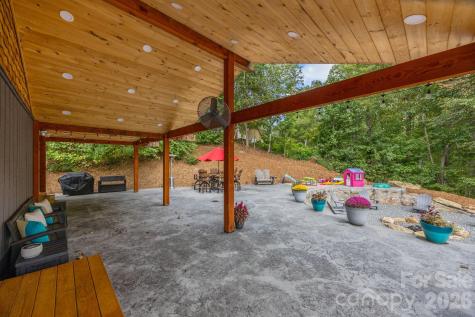 263 Morgan Branch Road Leicester NC 28748