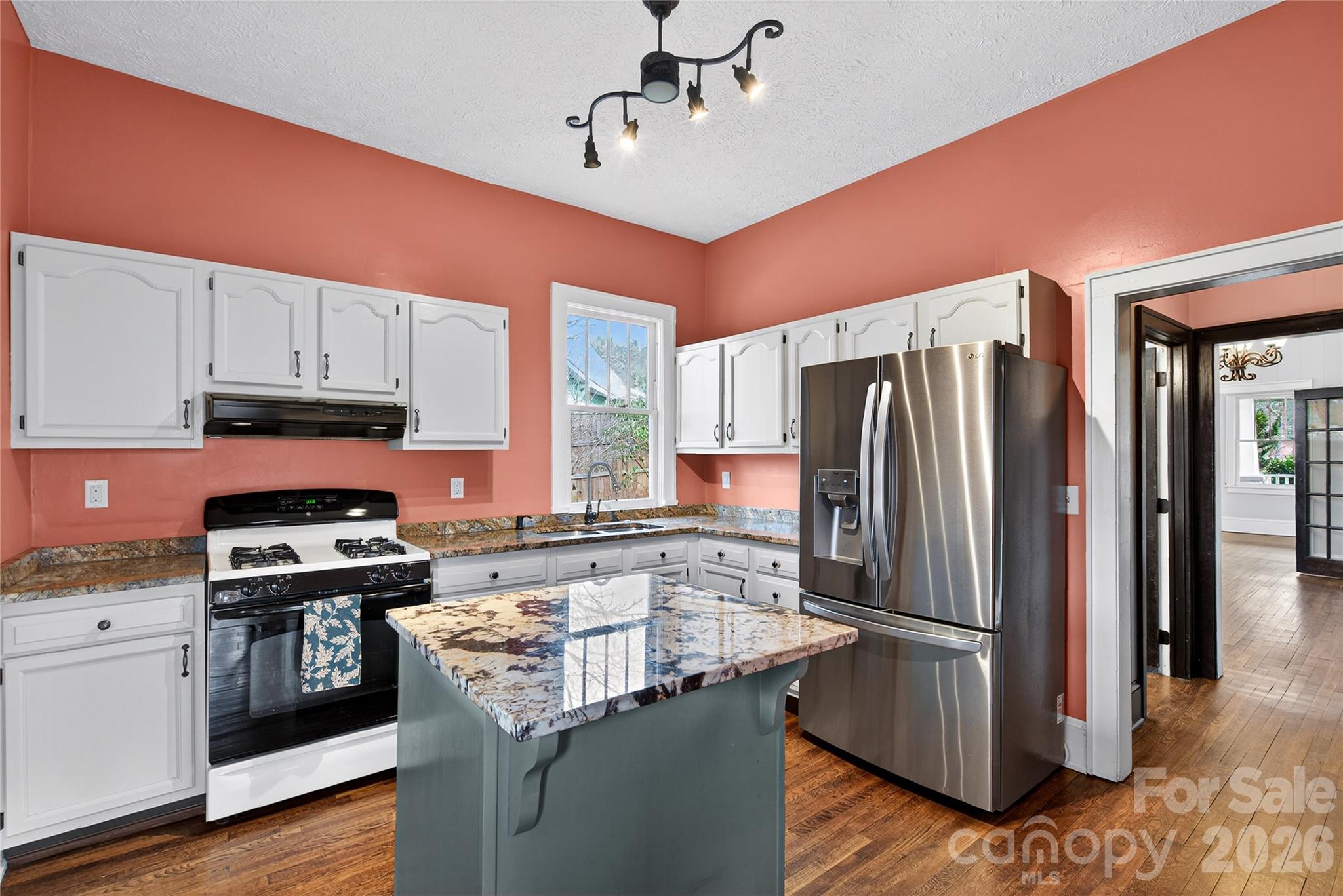 2 Hunt Hill Place Asheville NC 28801