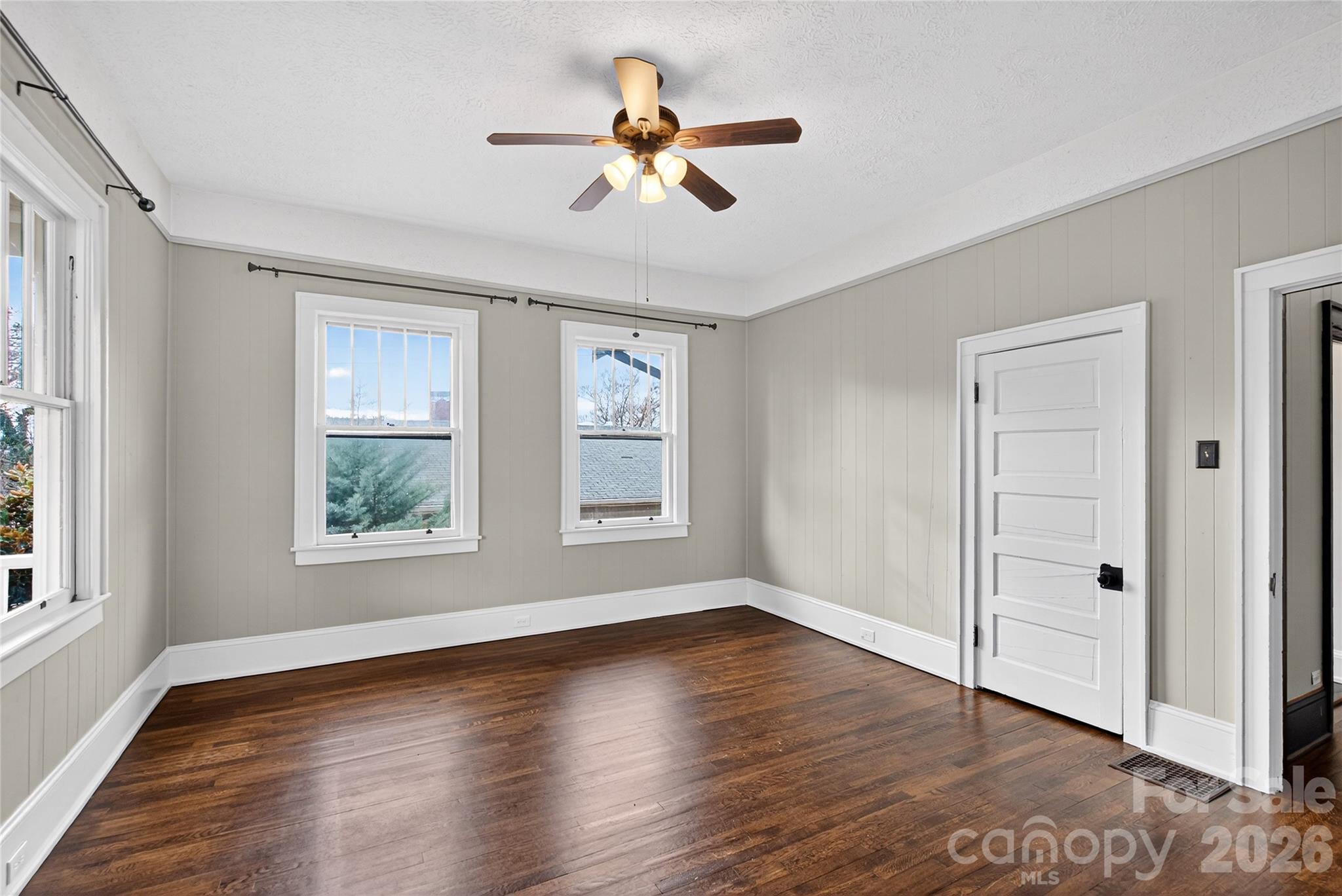 2 Hunt Hill Place Asheville NC 28801