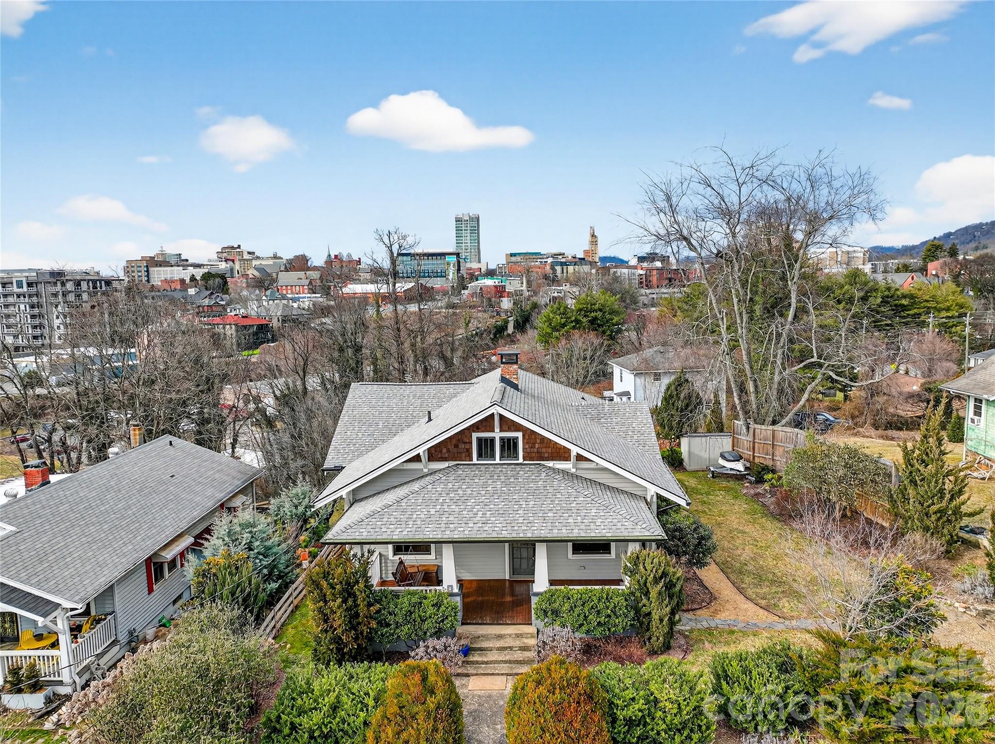 2 Hunt Hill Place Asheville NC 28801