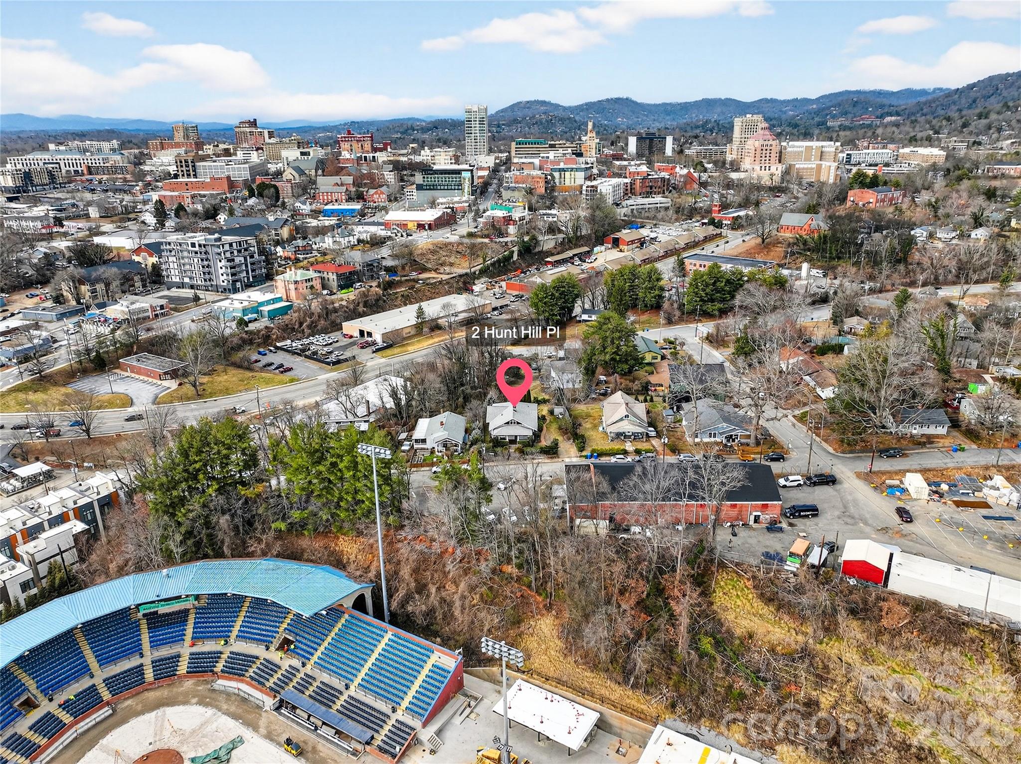 2 Hunt Hill Place Asheville NC 28801