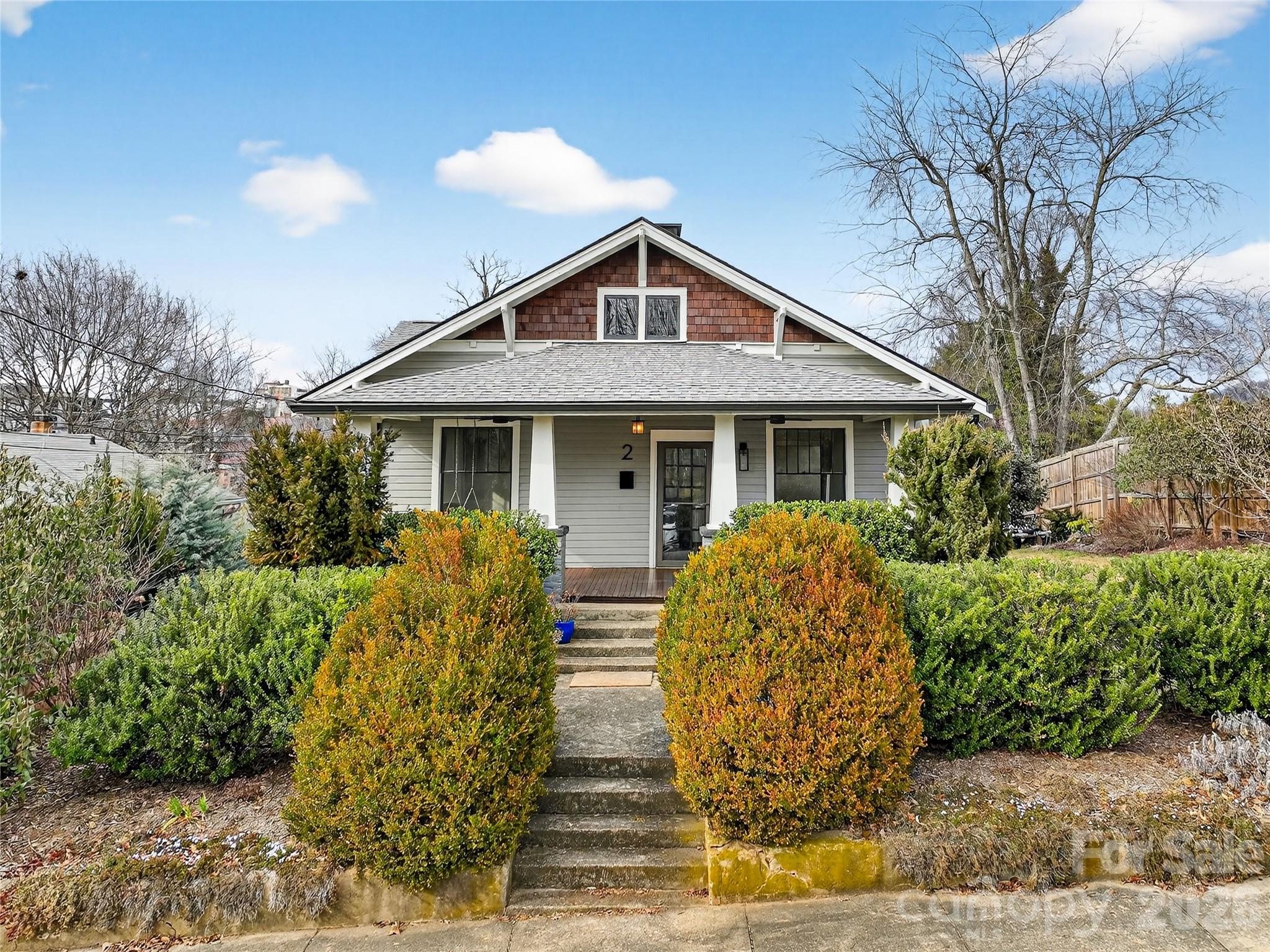 2 Hunt Hill Place Asheville NC 28801