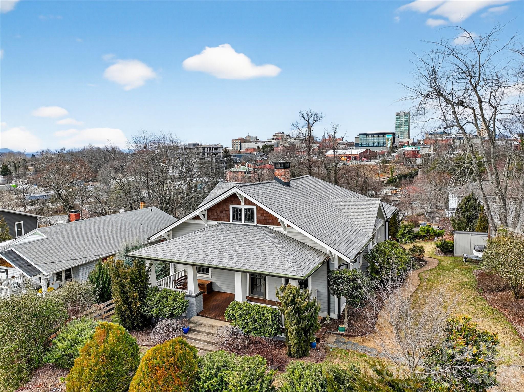2 Hunt Hill Place Asheville NC 28801