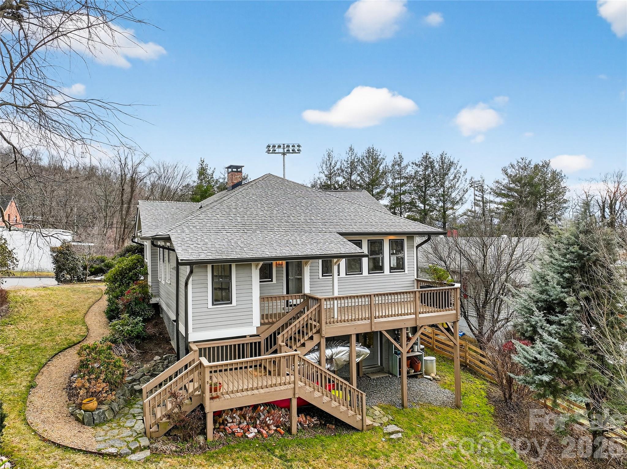 2 Hunt Hill Place Asheville NC 28801