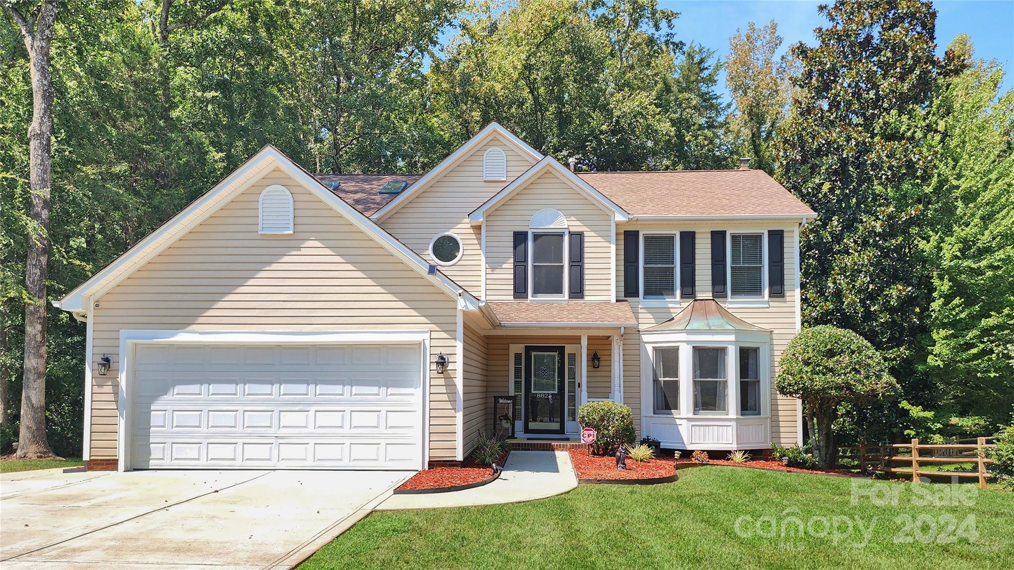 8825 Mccartney Way Charlotte NC 28216