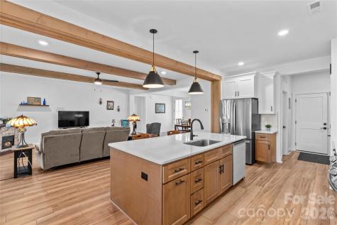160 Galliher Road Harmony NC 28634