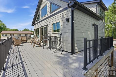 4473 Ridge Street Claremont NC 28610