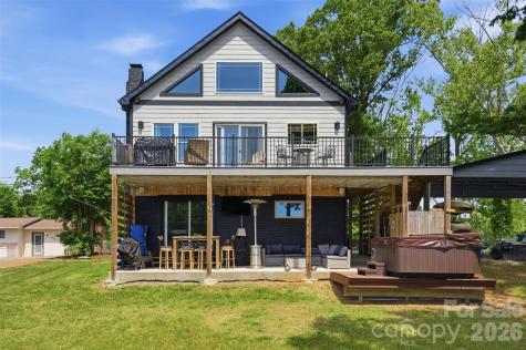 4473 Ridge Street Claremont NC 28610